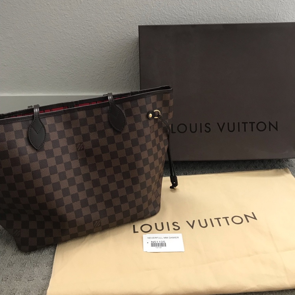 Authentic Louis Vuitton Neverfull MM Damier